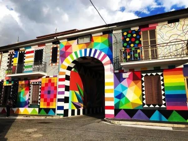 Aielli murales, street art in Abruzzo